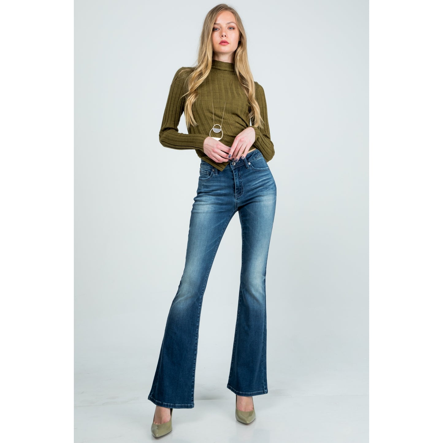 Mid Rise Zipper Flare Jeans