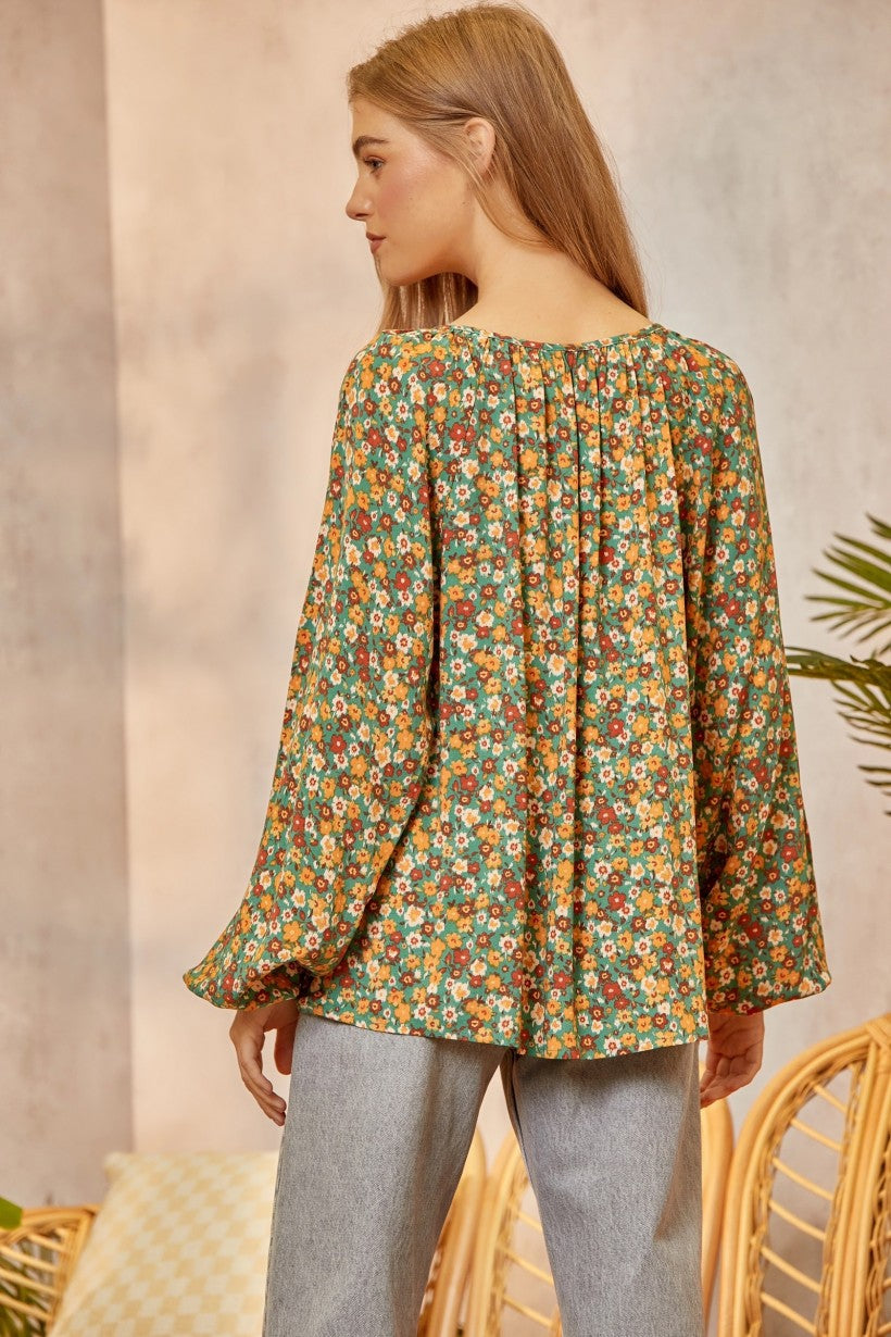 PLUS-Long sleeve floral top